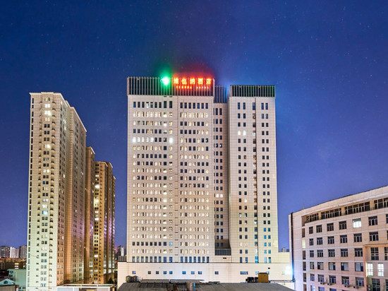 维也納酒店(菏泽火车站店)