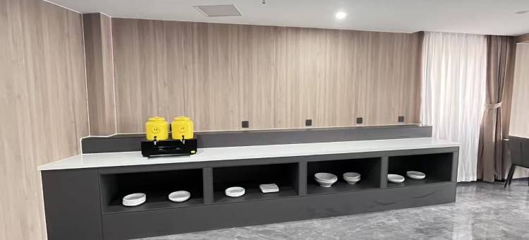 都市花园酒店(上饶市弋阳县高铁站店)图片