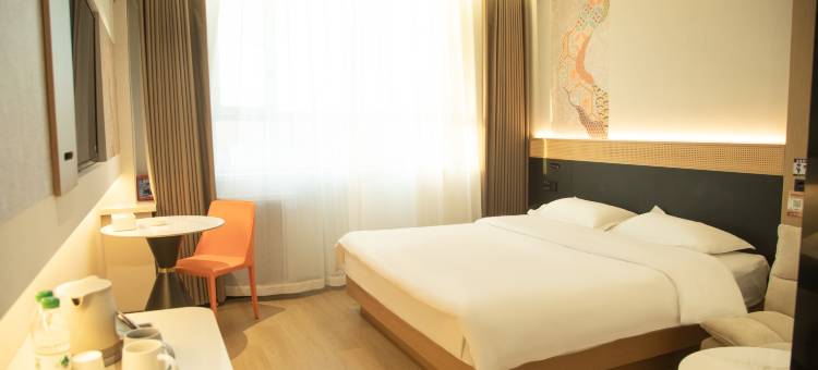 佳时达酒店(哈密市东疆春市场店)图片