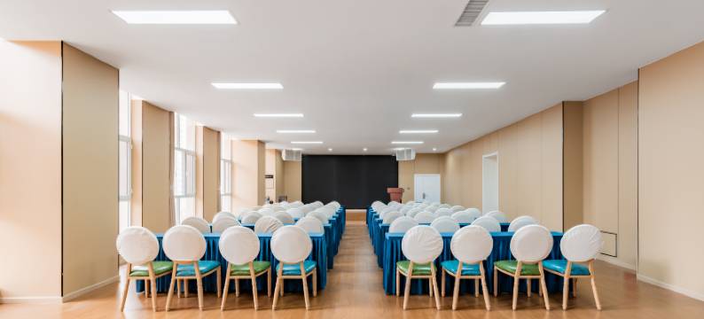 巴彦淖尔文博大酒店(临河市政府店)图片