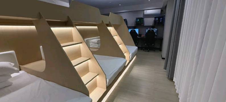 雷神电竞酒店(淄博万象汇八大局店)图片