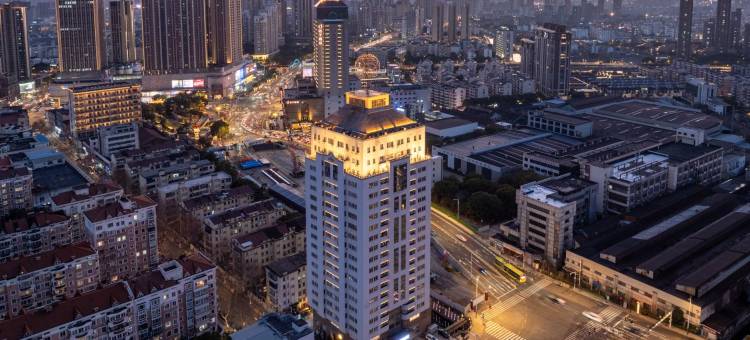 网鱼电竞酒店(常州青果巷吾悦广场店)图片