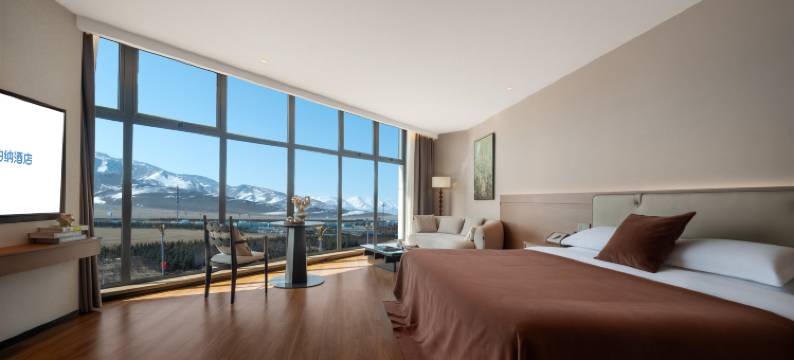 柏纳酒店(赛里木湖景区店)图片