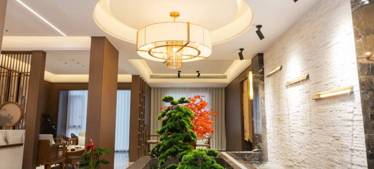 喜玥巷往·XIYUE露台智能影音民宿(瓦屋山景区店)图片