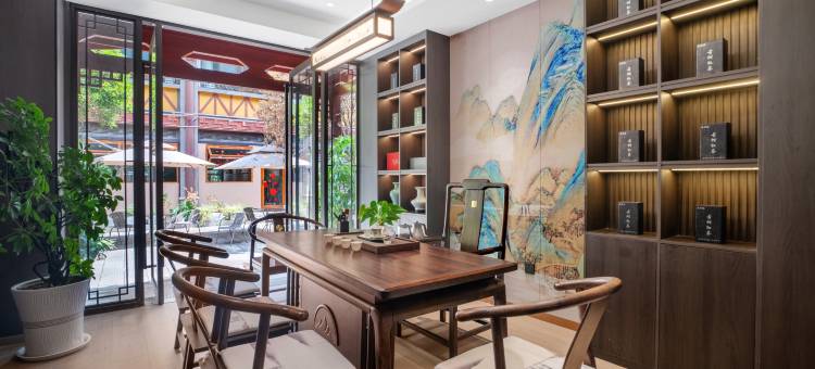 艺龙酒店(昆明官渡古镇省博物馆店)图片