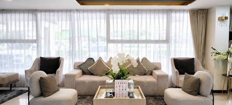 兰乍邦克里斯特拉酒店(Christella Hotel Laemchabang)图片