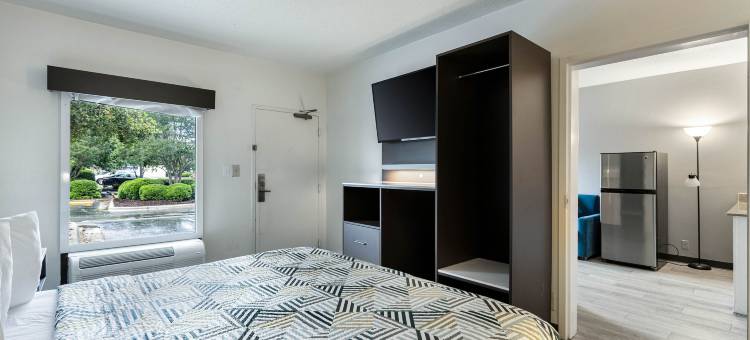 北卡杰克逊维尔6号套房酒店–勒琼营海军陆战队基地(Studio 6 Suites Jacksonville, NC – Camp LeJeune)图片