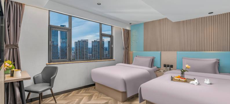 云依朵酒店(昆明火车站大树营地铁站店)图片