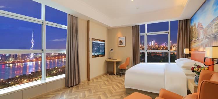 维也纳酒店(临沂国际机场吾悦广场店)图片