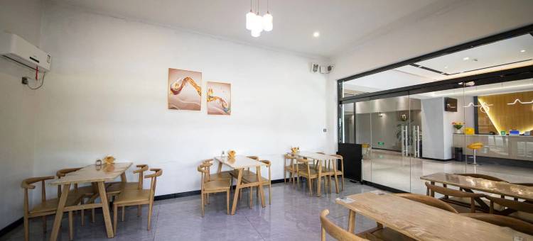 如家睿柏·云酒店(新泰清音公园店)图片