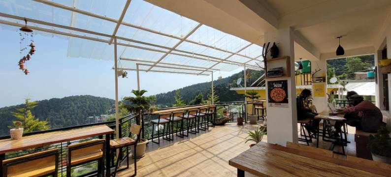 Young Monk Hostel & Cafe Dharamkot图片