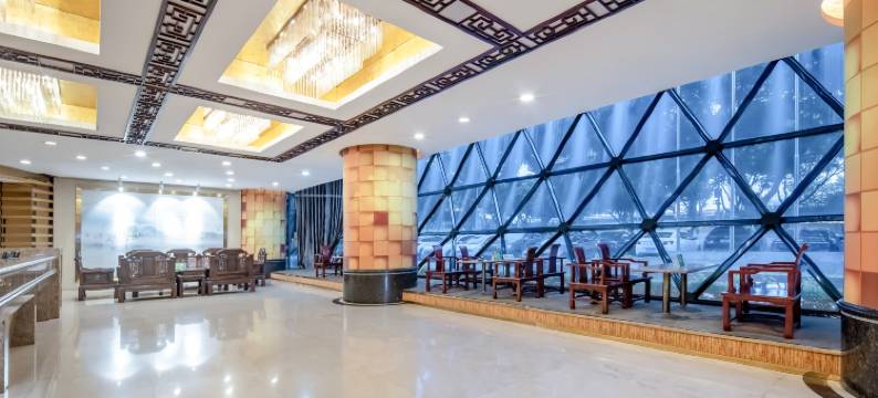 黄金假日酒店(南宁朝阳广场火车站店)图片