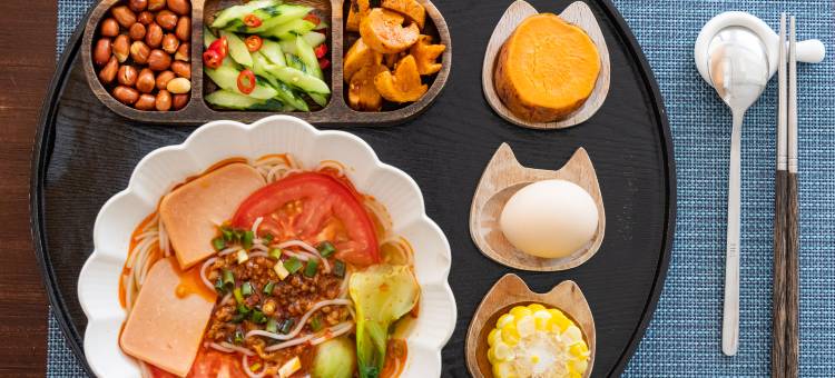 汲暮江景酒店(西双版纳景洪告庄西双景星光夜市店)图片