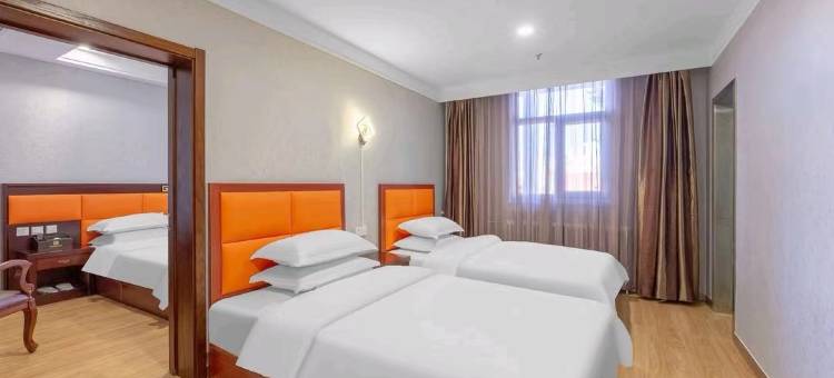 新四季宾馆(赤峰市医院店)图片