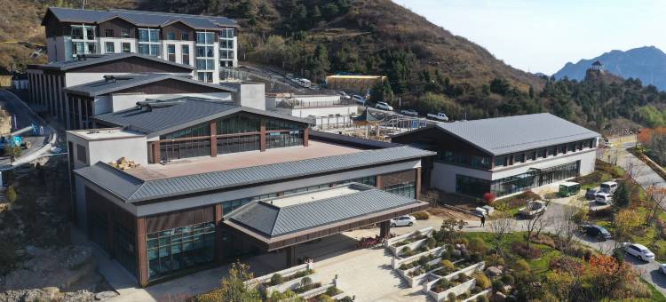 凤城国际酒店(卧龙山庄店)图片