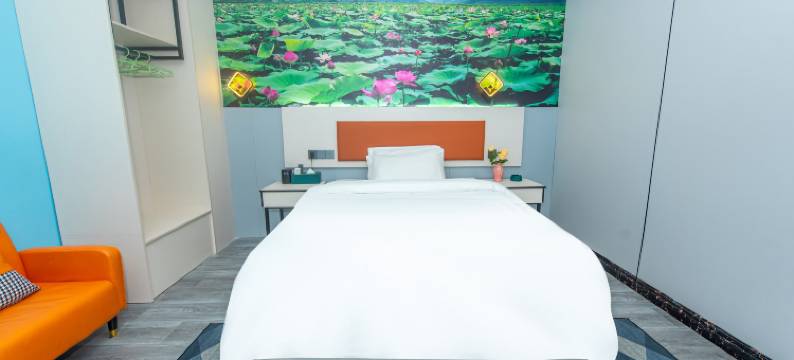 泊雅斯智能酒店(柳州柳城汽车总站店)图片