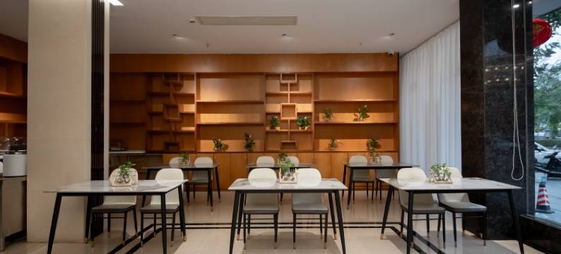 卡纳商务酒店(湛江赤坎老街鹰展假日广场店)图片