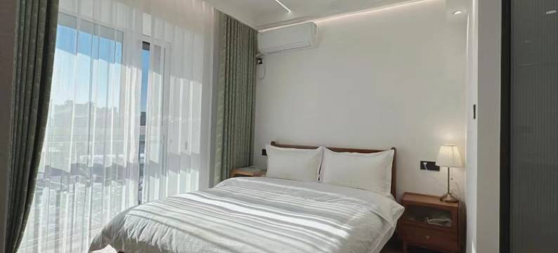 荷花塘民宿(宽城万达店)图片