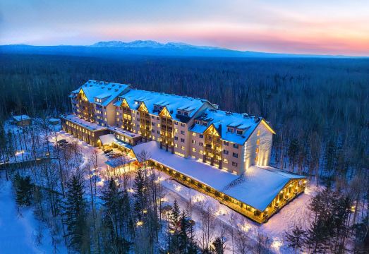 长白山希尔顿逸林温泉酒店外景图