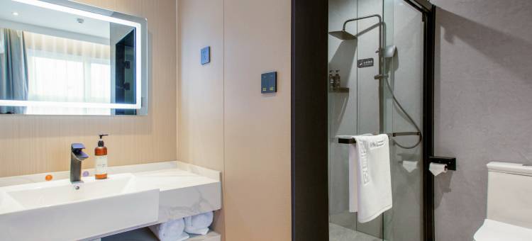 途客中国轻居酒店(平顶山万达广场汽车站店)图片