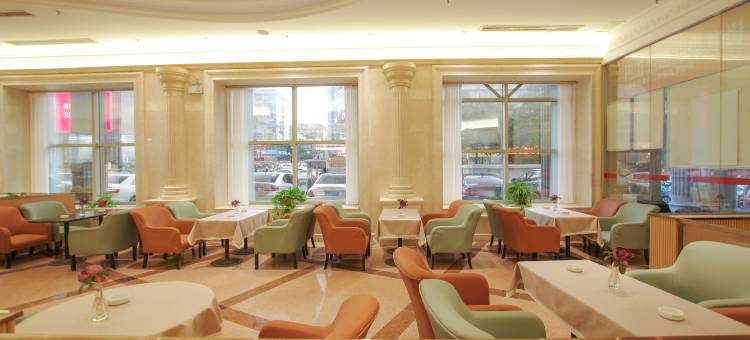 柏曼酒店(长沙星沙经济开发区中茂城店)图片