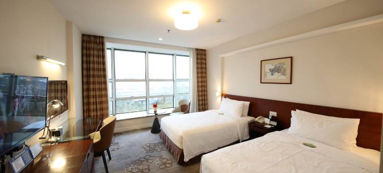 流花宾馆(广州火车站地铁站白马服装城店)图片