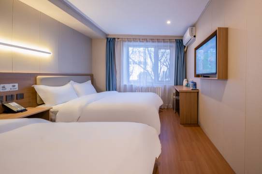 如家华驿精选酒店(北京国展西坝河地铁站店)