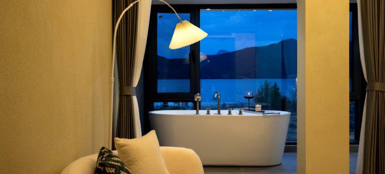 泸沽湖有风·lake view|villa·湖景度假美宿(蒗放码头店)图片