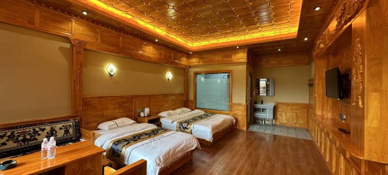 迭部扎尕那石匣子客栈图片