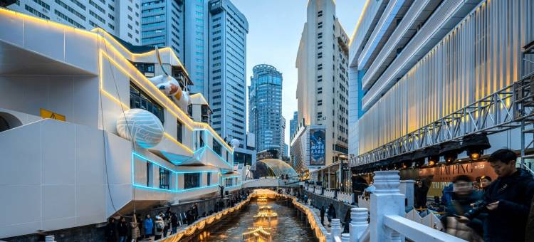 立客友青年旅舍WARM•MOMENTS•WEAVE(喷水池地铁站民生路好吃街店)图片