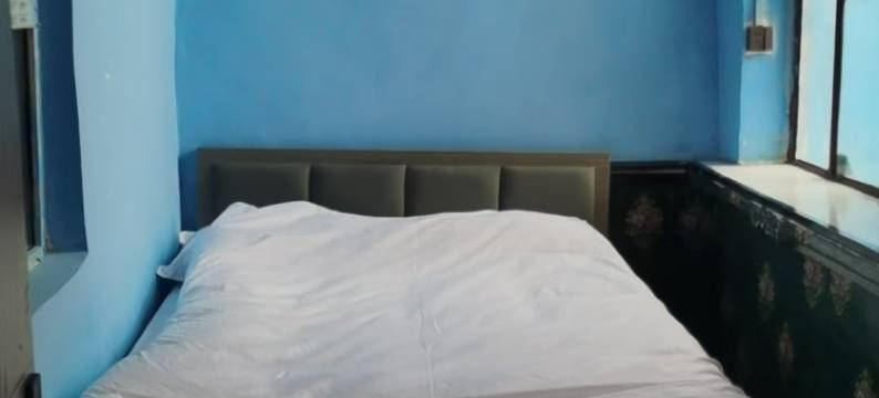 瓦尔希迭村雪山之家图片