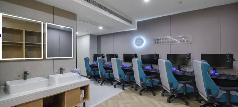 网鱼电竞酒店(南京夫子庙地铁站店)图片