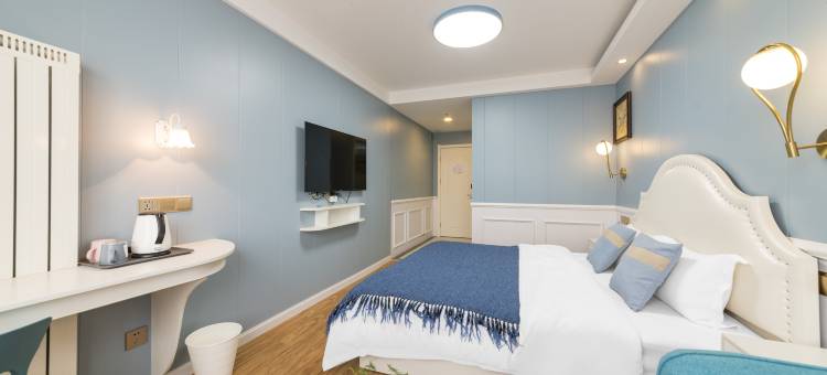 Tloml挚爱酒店(长清大学城商业街店)图片