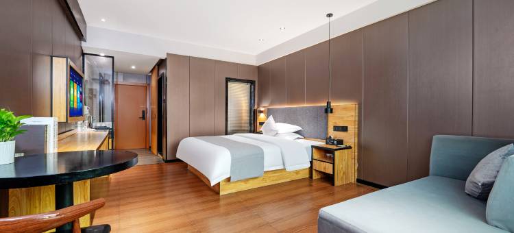 泊尔曼酒店(玉林中药港会展中心店)图片