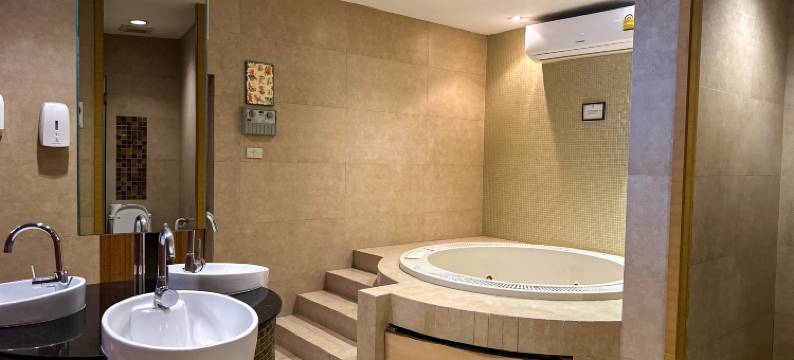 曼谷优本纳沙通酒店(Urbana Sathorn Hotel, Bangkok)图片