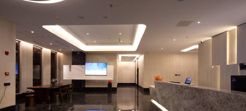 森仑S酒店(万宁高铁站店)图片