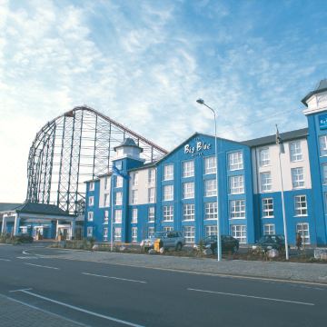 大蓝酒店-布莱克浦游乐海滩(Big Blue Hotel)图片