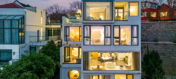 那由他智能海景民宿(青岛银海大世界店)图片