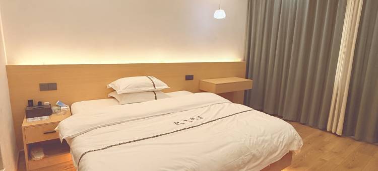 融耀酒店(马关汽车站店)图片