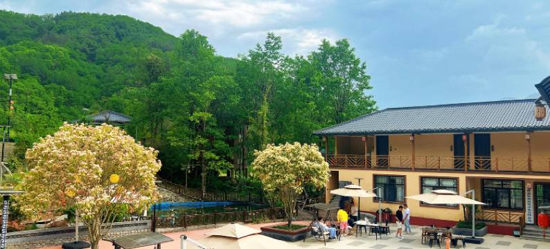 岚皋南山别院图片