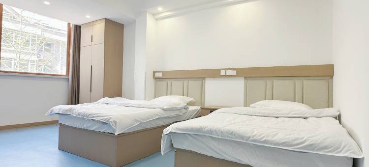 云希江畔民宿图片