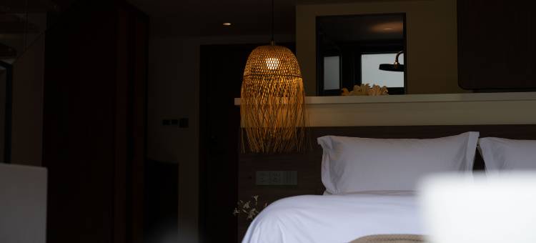 天台山萤里轻奢私汤美宿图片