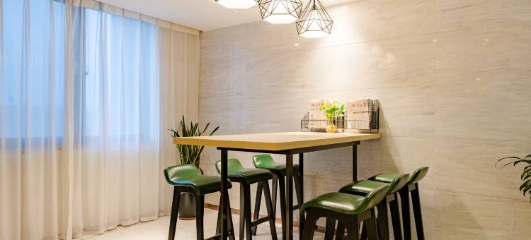 皓博酒店(万达广场安阳博物馆店)图片