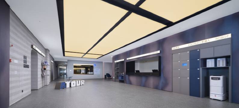 沈阳北站南广场轻居酒店图片