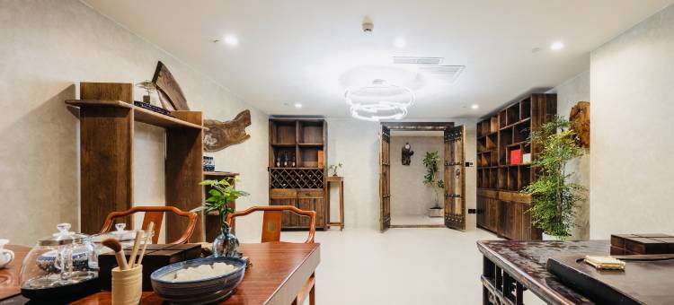 华灯·自然之约酒店(北京朝阳大悦城青年路地铁站店)图片