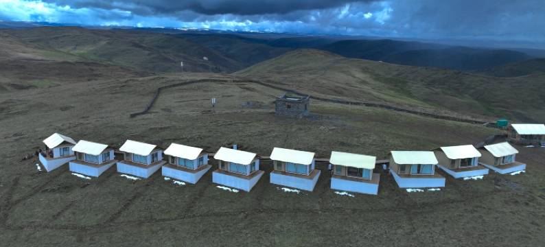 八郎生都雪山观景酒店图片