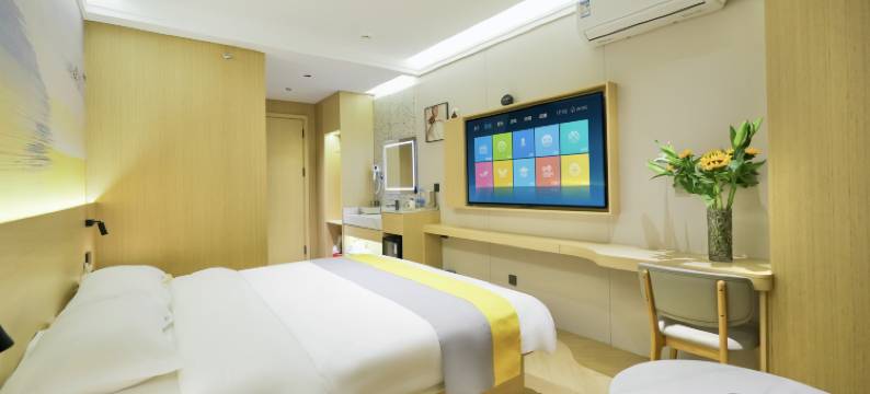 玥白酒店(新乡河师大万达店)图片