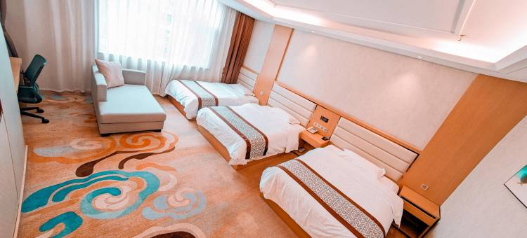 承德华冠假日酒店(普宁寺店)图片