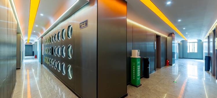 那曲漫步云端电竞酒店图片