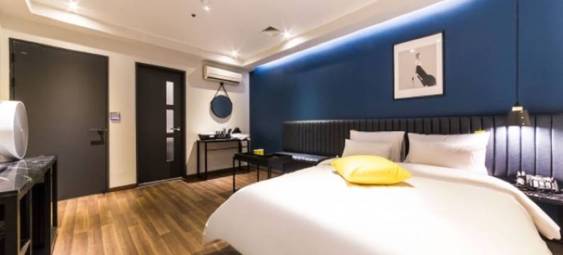 一山耶洛8霍特尔(Yellow 8 Hotel)图片